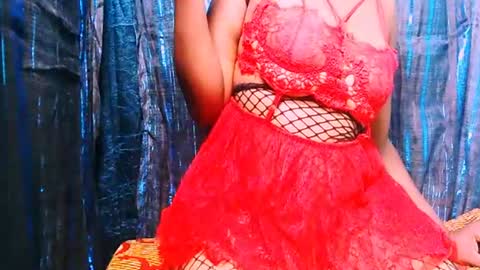 ebony_thickcums online show from August 6, 2026, 6:32 pm