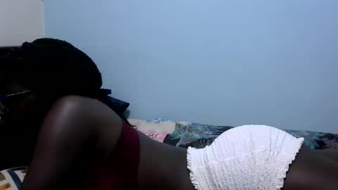 ebonybloom01 online show from November 13, 2025, 12:26 pm