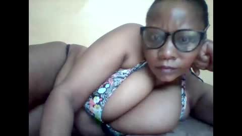 Snapshot of ebonybussy chatting on March 30, 2026, 8:59 am MAMITO online show from March 30, 2026, 8:59 am