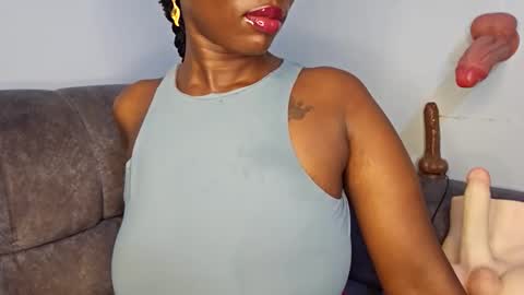 Ebony Melanie online show from January 12, 2026, 11:43 pm