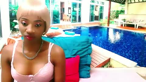 Snapshot of ebonycreamy69 chatting on February 12, 2025, 10:04 pm Nova online show from February 12, 2025, 10:04 pm