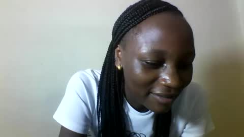 Snapshot of ebonycutegal4 chatting on September 10, 2025, 6:24 am MELLEN online show from September 10, 2025, 6:24 am