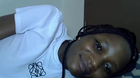 Snapshot of ebonycutegal4 chatting on September 29, 2025, 8:57 pm MELLEN online show from September 29, 2025, 8:57 pm