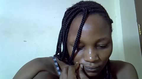 Snapshot of ebonycutegal4 chatting on September 30, 2025, 10:09 am MELLEN online show from September 30, 2025, 10:09 am