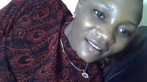Snapshot of ebonycutegal4 chatting on October 17, 2025, 9:06 pm MELLEN online show from October 17, 2025, 9:06 pm