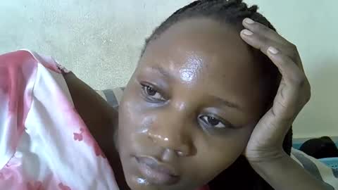 Snapshot of ebonycutegal4 chatting on February 18, 2026, 11:06 am MELLEN online show from February 18, 2026, 11:06 am