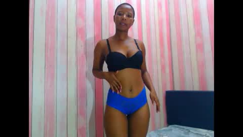 ebonyfirexx4u online show from January 19, 2026, 6:17 am