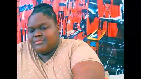 ebonyhotbuns4u2luv online show from November 11, 2025, 8:36 am