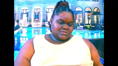 ebonyhotbuns4u2luv online show from March 26, 2026, 10:32 am