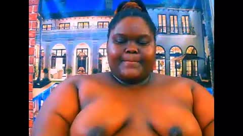 ebonyhotbuns4u2luv online show from April 14, 2026, 6:52 am