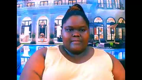 ebonyhotbuns4u2luv online show from April 27, 2026, 6:39 pm