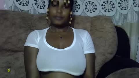 pretty online show from May 21, 2026, 9:33 pm
