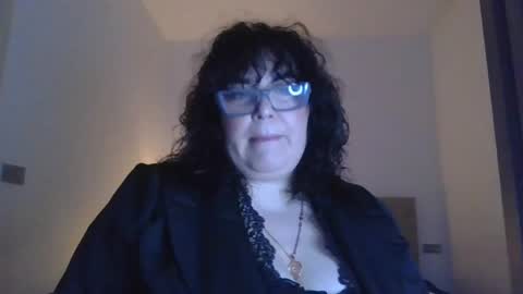 Snapshot of echo_dust chatting on April 19, 2026, 5:23 pm echo_dust online show from April 19, 2026, 5:23 pm