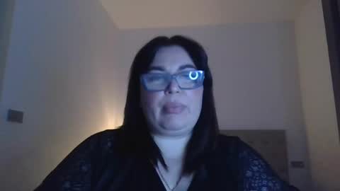 Snapshot of echo_dust chatting on April 20, 2026, 4:32 pm echo_dust online show from April 20, 2026, 4:32 pm