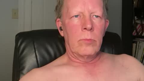 Eddy online show from April 13, 2026, 1:44 am