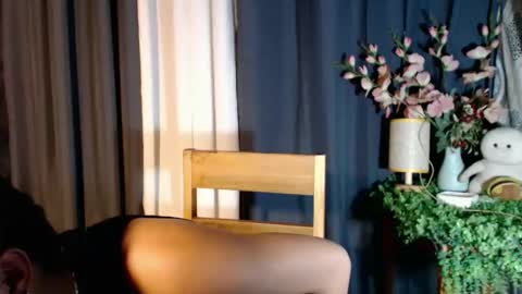 edelcum_xx online show from October 10, 2025, 9:08 am