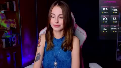 Snapshot of edelinemaher chatting on October 10, 2025, 3:22 pm Edeline online show from October 10, 2025, 3:22 pm