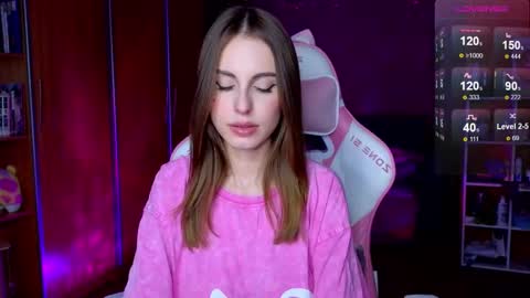 Snapshot of edelinemaher chatting on November 9, 2025, 1:53 pm Edeline online show from November 9, 2025, 1:53 pm