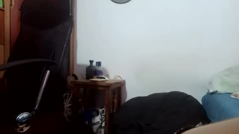 Hey my name is Eden     follow me IG ede glock online show from January 4, 2025, 9:09 pm