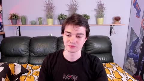 Snapshot of edgar_luck chatting on December 6, 2024, 3:52 am Edgar online show from December 6, 2024, 3:52 am