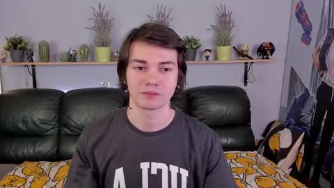 Snapshot of edgar_luck chatting on February 28, 2025, 3:48 am Edgar online show from February 28, 2025, 3:48 am