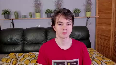 Snapshot of edgar_luck chatting on October 12, 2025, 9:58 pm Edgar online show from October 12, 2025, 9:58 pm