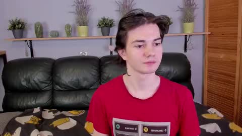 Snapshot of edgar_luck chatting on October 18, 2025, 3:09 am Edgar online show from October 18, 2025, 3:09 am