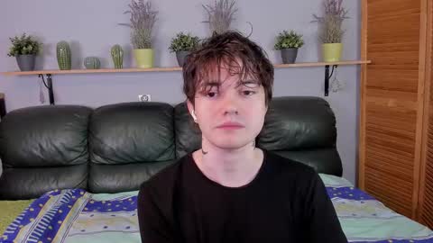 Snapshot of edgar_luck chatting on November 3, 2025, 11:15 pm Edgar online show from November 3, 2025, 11:15 pm