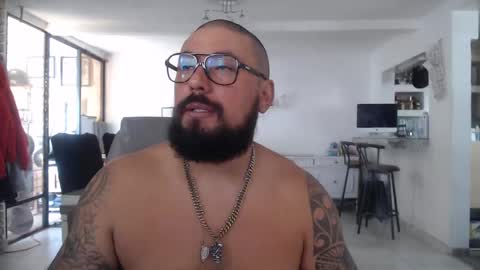 edgarram83 online show from February 9, 2025, 7:09 pm