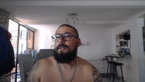 edgarram83 online show from March 3, 2025, 6:44 pm