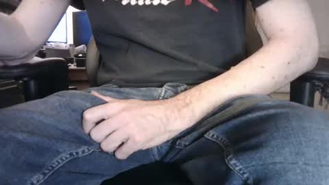 Snapshot of edged_biker chatting on January 9, 2025, 8:55 pm edged biker online show from January 9, 2025, 8:55 pm