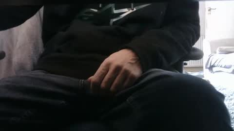 Snapshot of edged_biker chatting on February 10, 2025, 12:08 pm edged biker online show from February 10, 2025, 12:08 pm