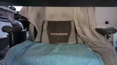 edged biker online show from November 26, 2025, 4:52 pm