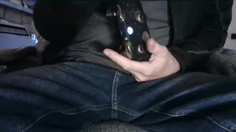 Snapshot of edged_biker chatting on May 1, 2026, 7:07 pm edged biker online show from May 1, 2026, 7:07 pm