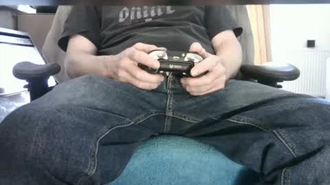 Snapshot of edged_biker chatting on May 27, 2026, 3:42 pm edged biker online show from May 27, 2026, 3:42 pm