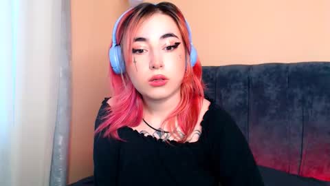 Snapshot of ediefris chatting on January 3, 2025, 6:33 am fickle demon made of clumps of matter online show from January 3, 2025, 6:33 am