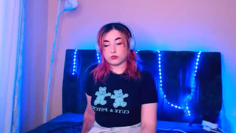 Snapshot of ediefris chatting on January 5, 2025, 7:17 am fickle demon made of clumps of matter online show from January 5, 2025, 7:17 am