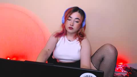 Snapshot of ediefris chatting on January 9, 2025, 5:33 pm fickle demon made of clumps of matter online show from January 9, 2025, 5:33 pm