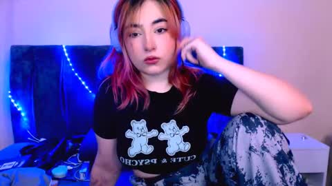 Snapshot of ediefris chatting on January 12, 2025, 6:38 pm fickle demon made of clumps of matter online show from January 12, 2025, 6:38 pm