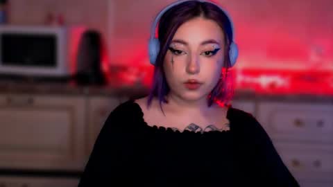 Snapshot of ediefris chatting on February 17, 2025, 3:53 pm fickle demon made of clumps of matter online show from February 17, 2025, 3:53 pm