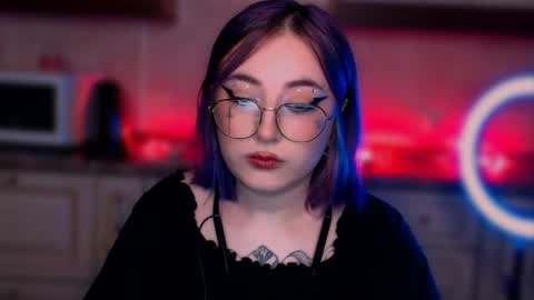 Snapshot of ediefris chatting on February 19, 2025, 3:38 pm fickle demon made of clumps of matter online show from February 19, 2025, 3:38 pm