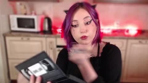 Snapshot of ediefris chatting on March 2, 2025, 10:48 pm fickle demon made of clumps of matter online show from March 2, 2025, 10:48 pm