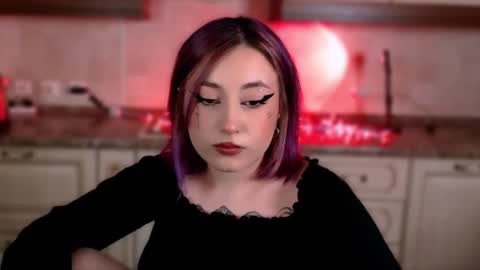 Snapshot of ediefris chatting on March 12, 2025, 5:49 pm fickle demon made of clumps of matter online show from March 12, 2025, 5:49 pm