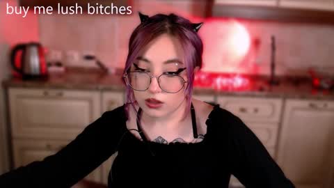 Snapshot of ediefris chatting on March 12, 2025, 8:52 pm fickle demon made of clumps of matter online show from March 12, 2025, 8:52 pm