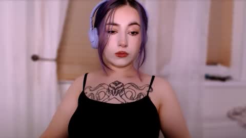 Snapshot of ediefris chatting on October 18, 2025, 3:02 pm fickle demon made of clumps of matter online show from October 18, 2025, 3:02 pm