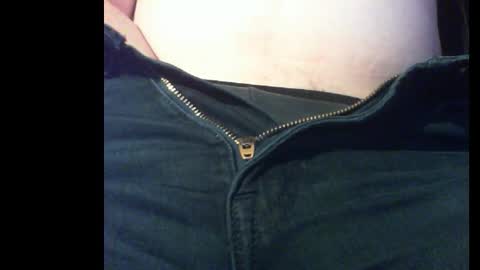 Snapshot of edinburgh79 chatting on September 11, 2025, 9:04 pm edinburgh79 online show from September 11, 2025, 9:04 pm