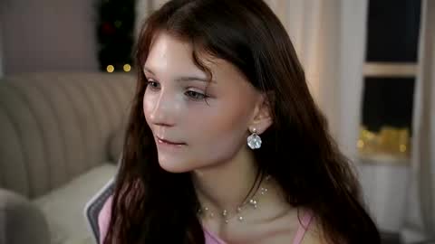 Lisa  online show from February 5, 2026, 11:42 pm