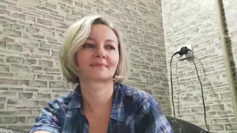 edithmanning online show from December 21, 2024, 7:13 am