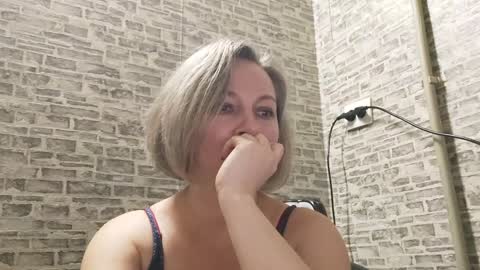 edithmanning online show from January 6, 2025, 2:25 pm