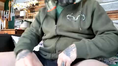 Snapshot of edmontonfun chatting on January 27, 2025, 4:11 pm Justforfun online show from January 27, 2025, 4:11 pm